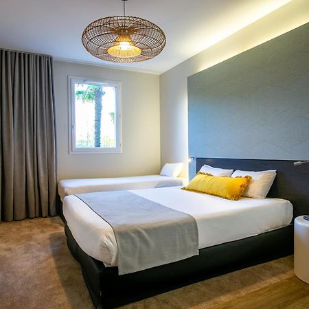 The Originals Boutique Hotel Restaurant Saint James, Монтегю Экстерьер фото